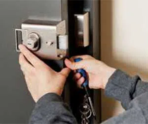 Half Price Locksmith Services Seattle, WA 206-317-8085 - commercial-locksmith-service
